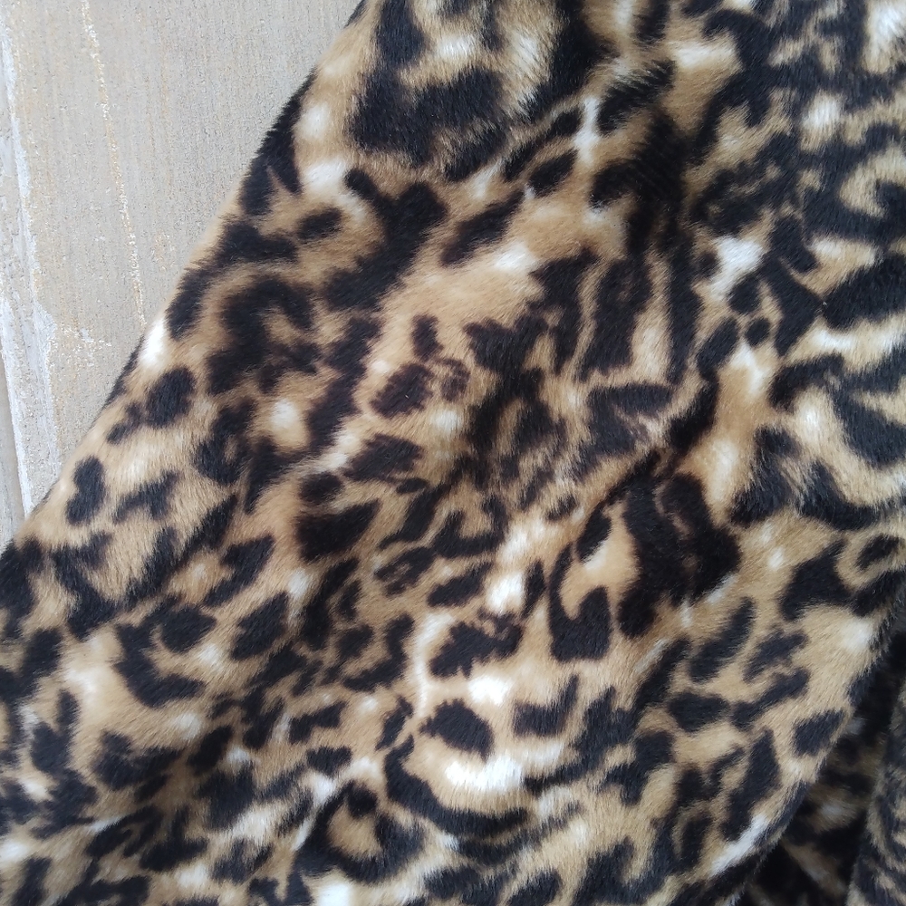 Leopard Print Jacket - image 3
